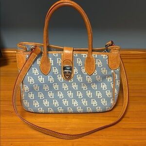 Dooney & Bourke Authentic Signature Handbag
